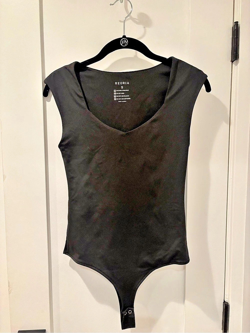 Reoria Women'Small Square Neck Sleeveless Bodysuit Black Small